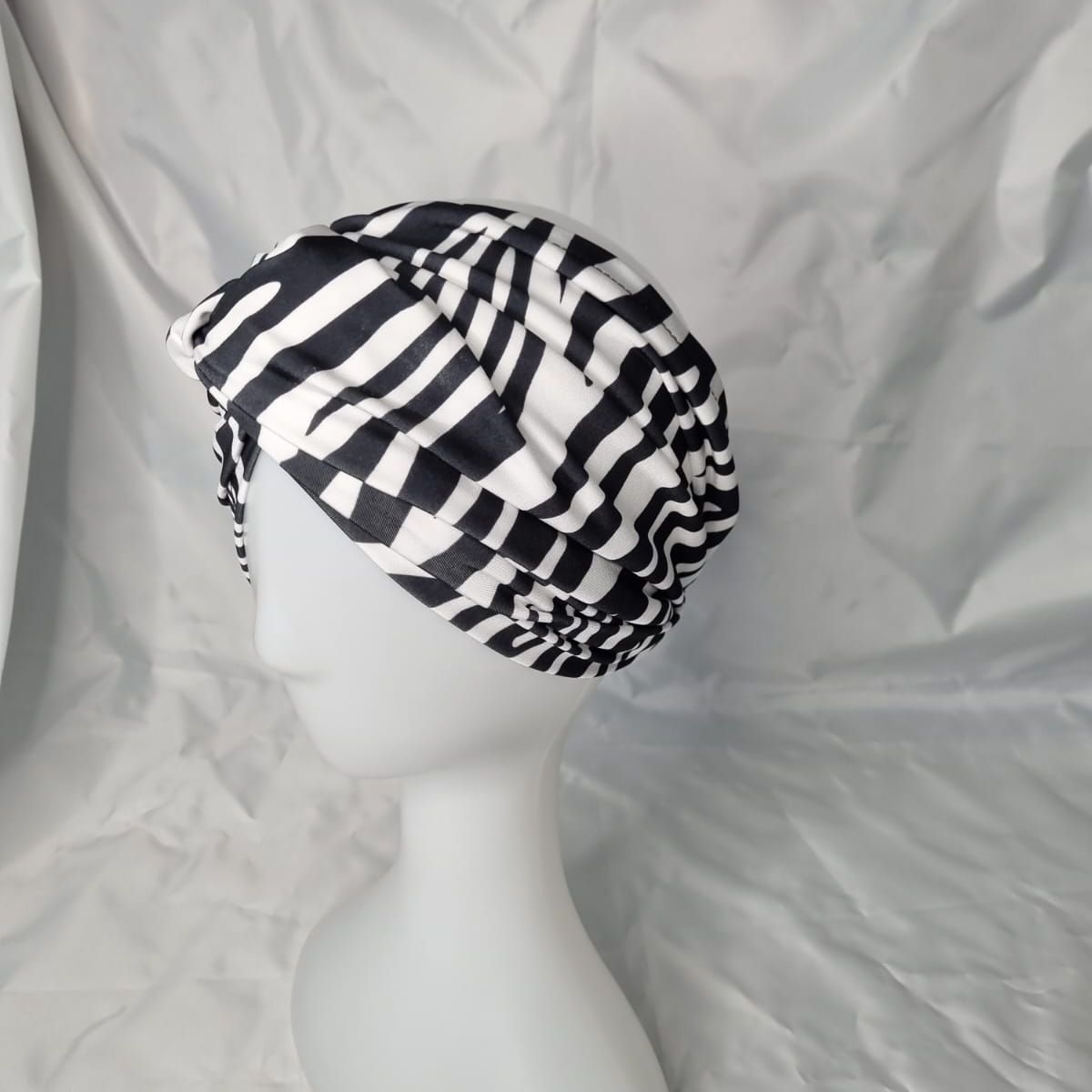 EL ESPACIO DE TOMMY - Turbante cintillo clínico lycra cebra negro blanco