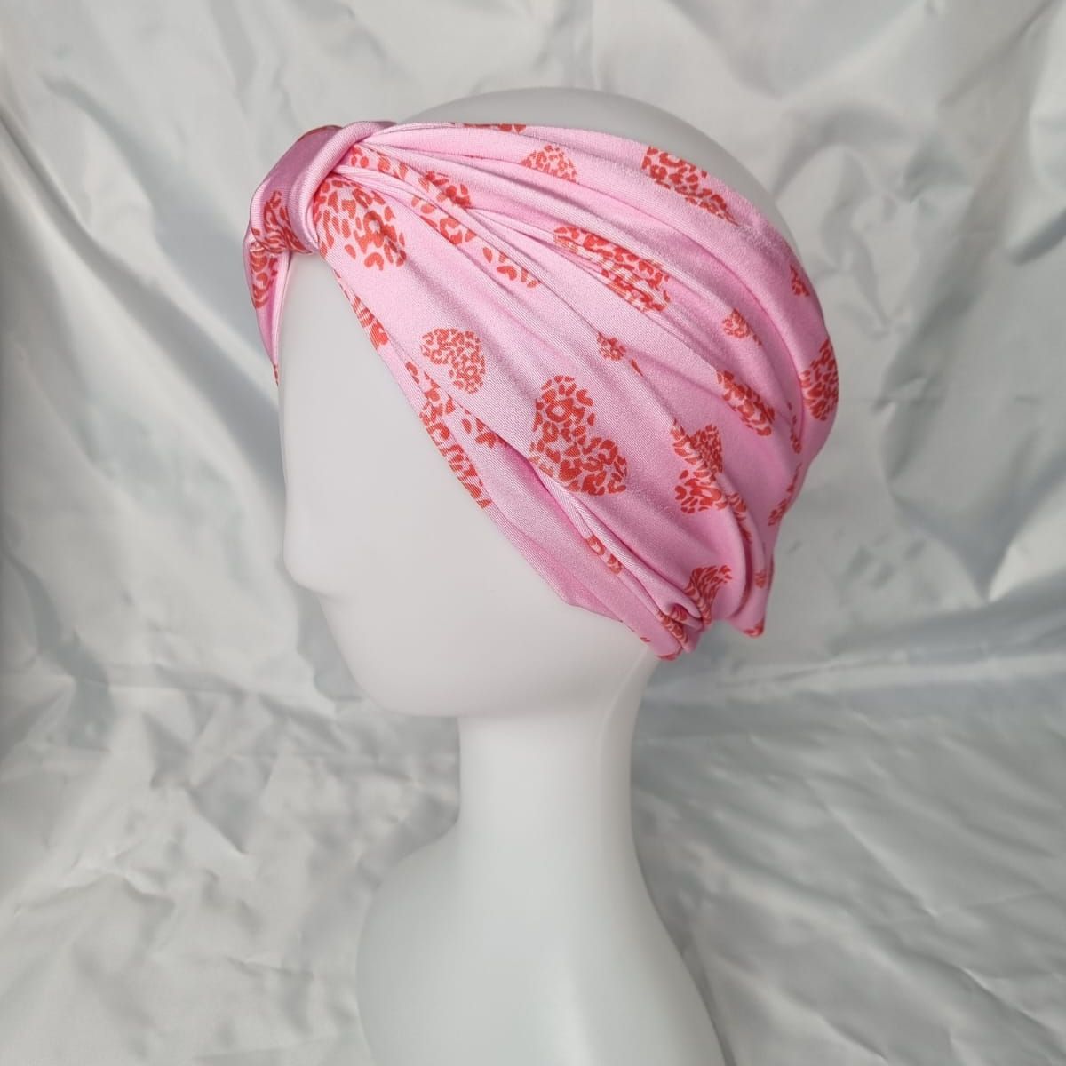 EL ESPACIO DE TOMMY - Turbante cintillo clínico lycra corazones rojos