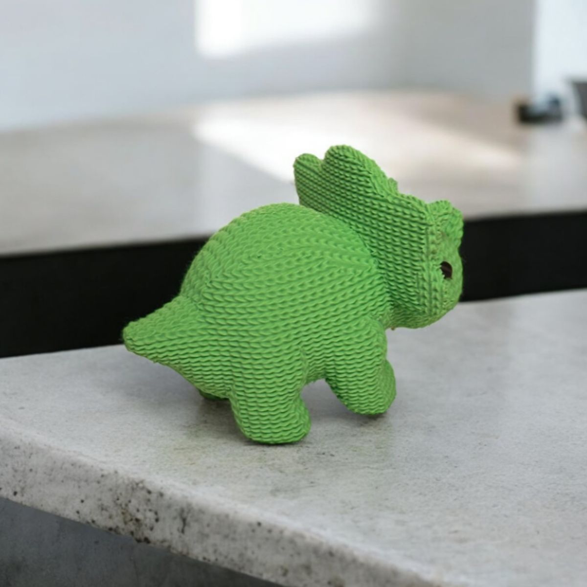 GENERICO - Figura Decoración- Triceratops Tejido