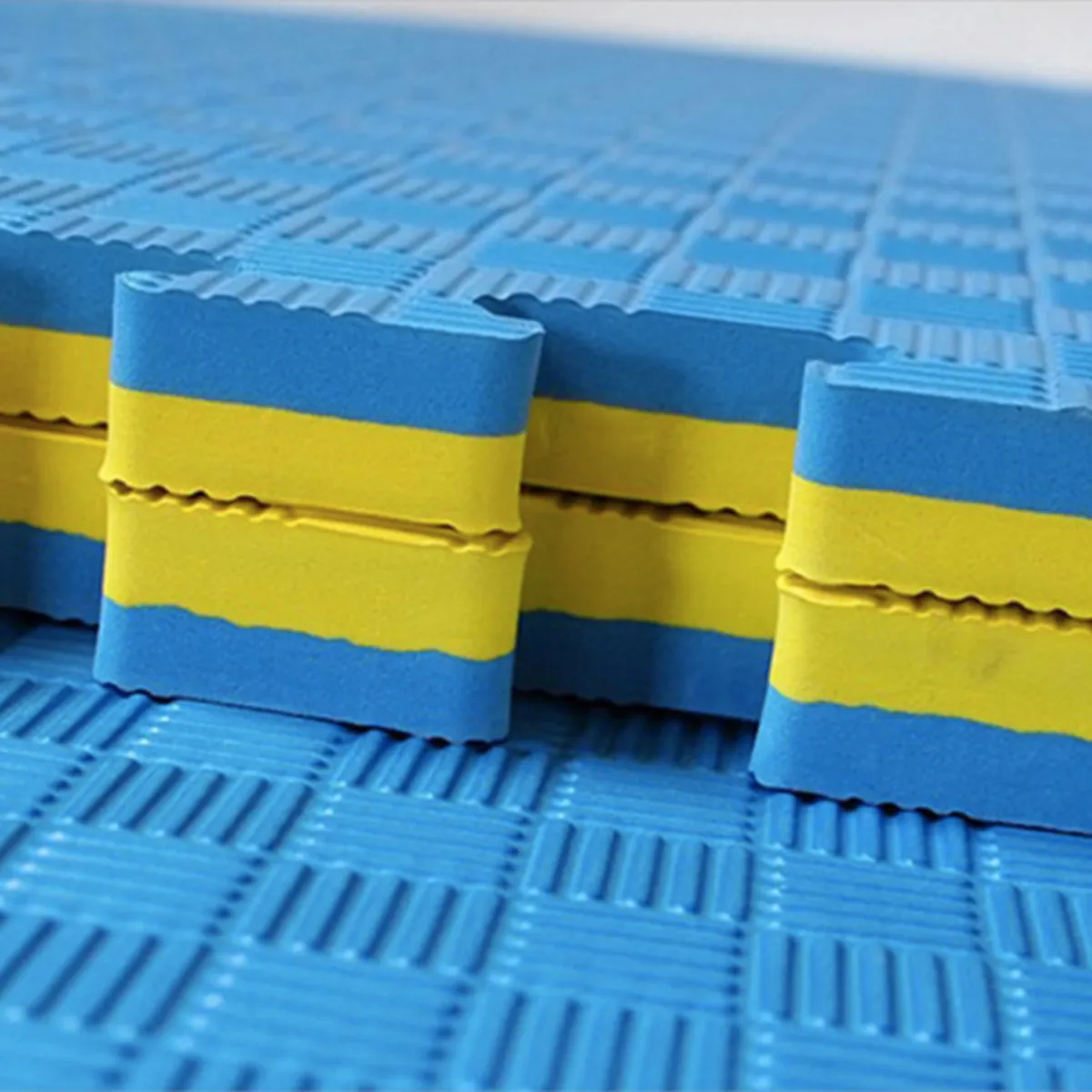 PWRFITNESS - Tatami EVA Reversible 1×1 m (40 mm) – Ultra Impacto Amarillo/Azul