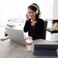 Audífonos Bluetooth con cancelación de ruido 700 Reacondicionado Blanco