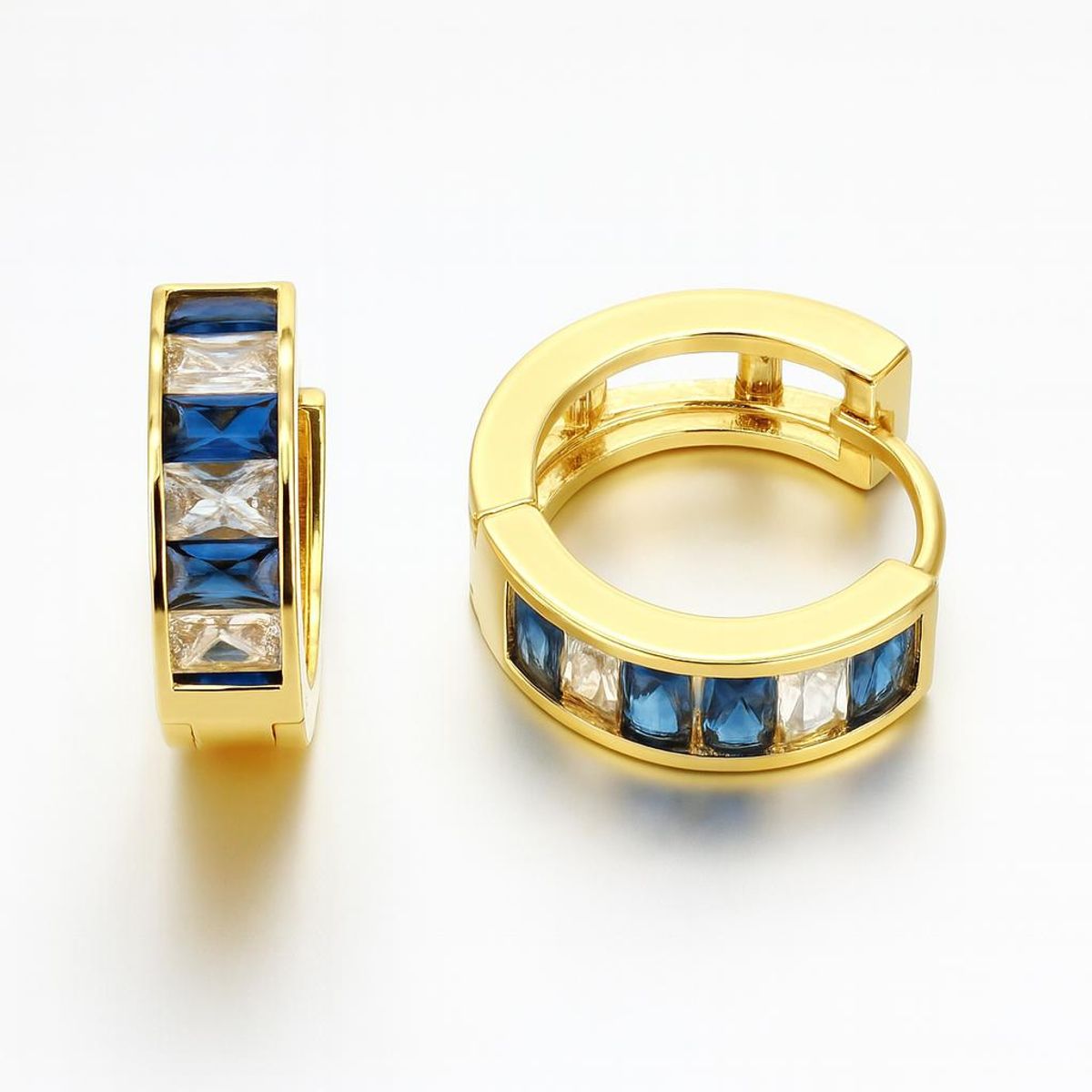 JOYAS LANDEROS - Aros Argollas Riel Baguette Azul Enchapado en oro de 18k de 15mm