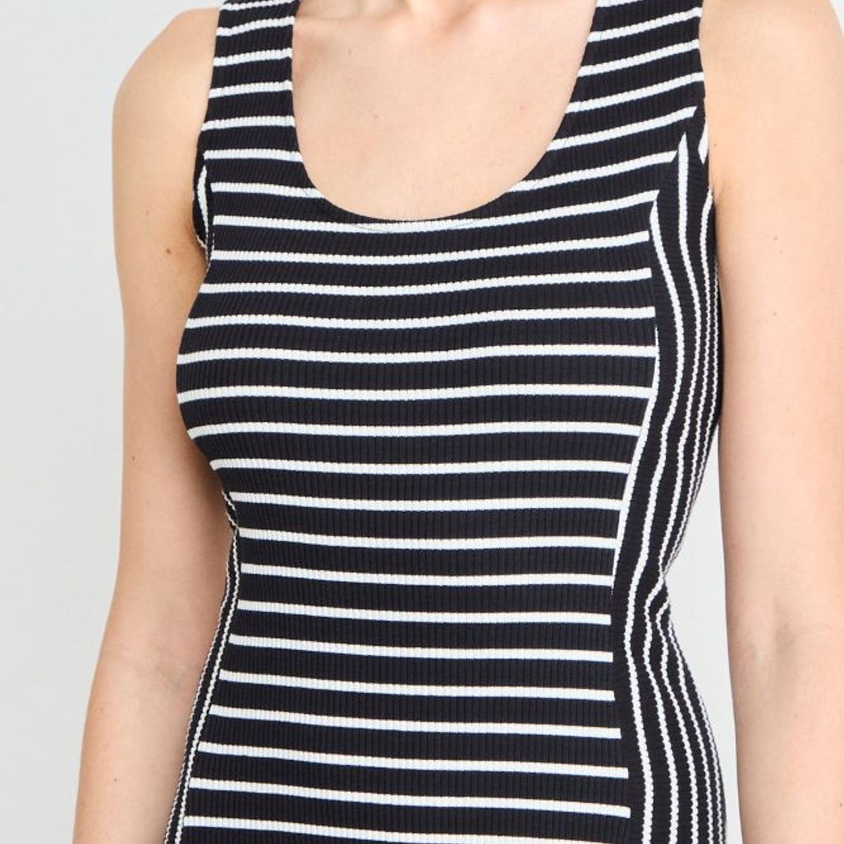 IO - Vestido Fantasia Mujer Negro Io