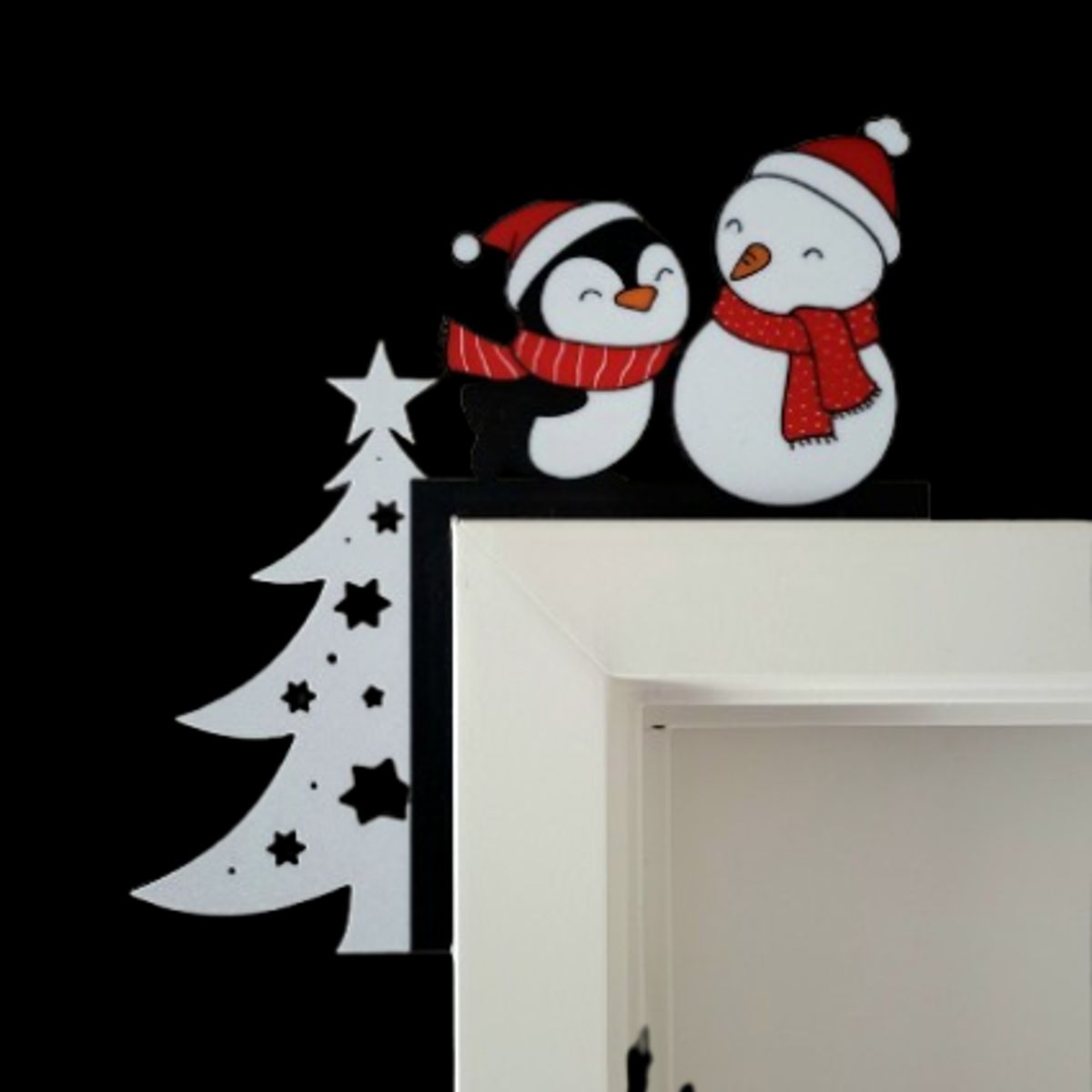 GENERICO - Adorno Navideño - Esquina de puerta Muñeco de Nieve y Pinguino