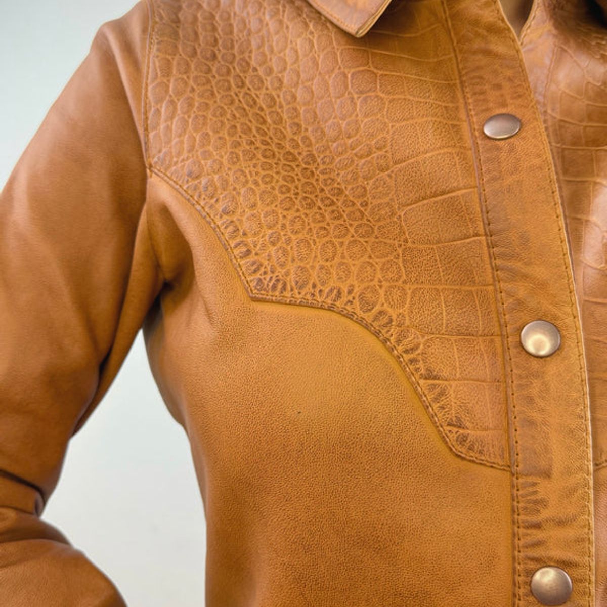 HER - Camisa de cuero color Camel