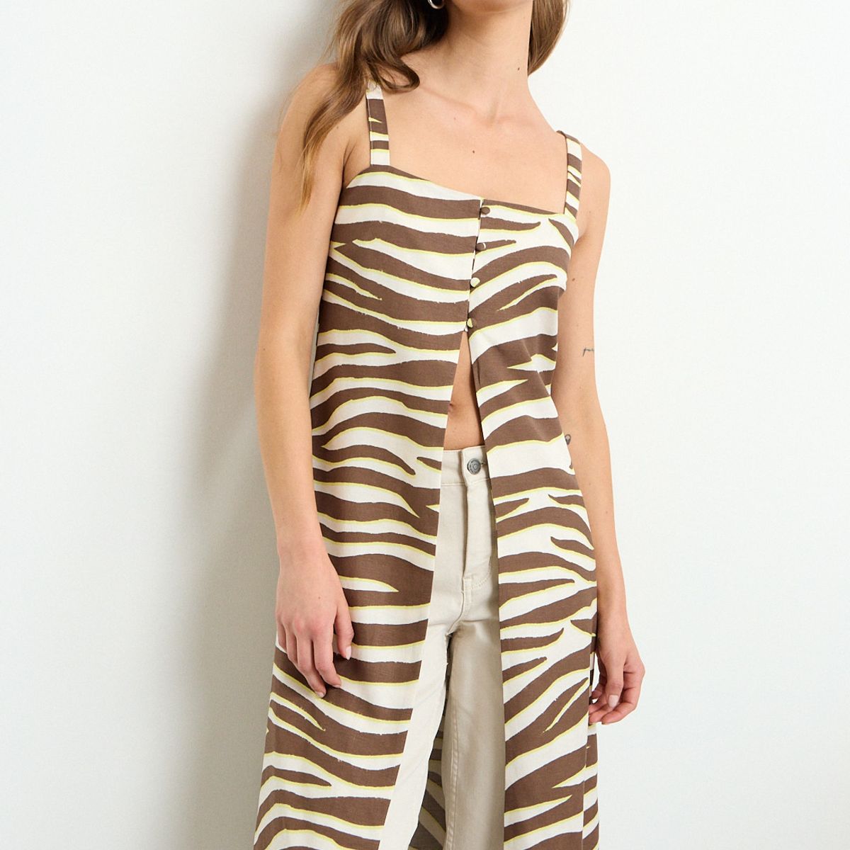 IO - Blusa Fantasia Mujer Café Io