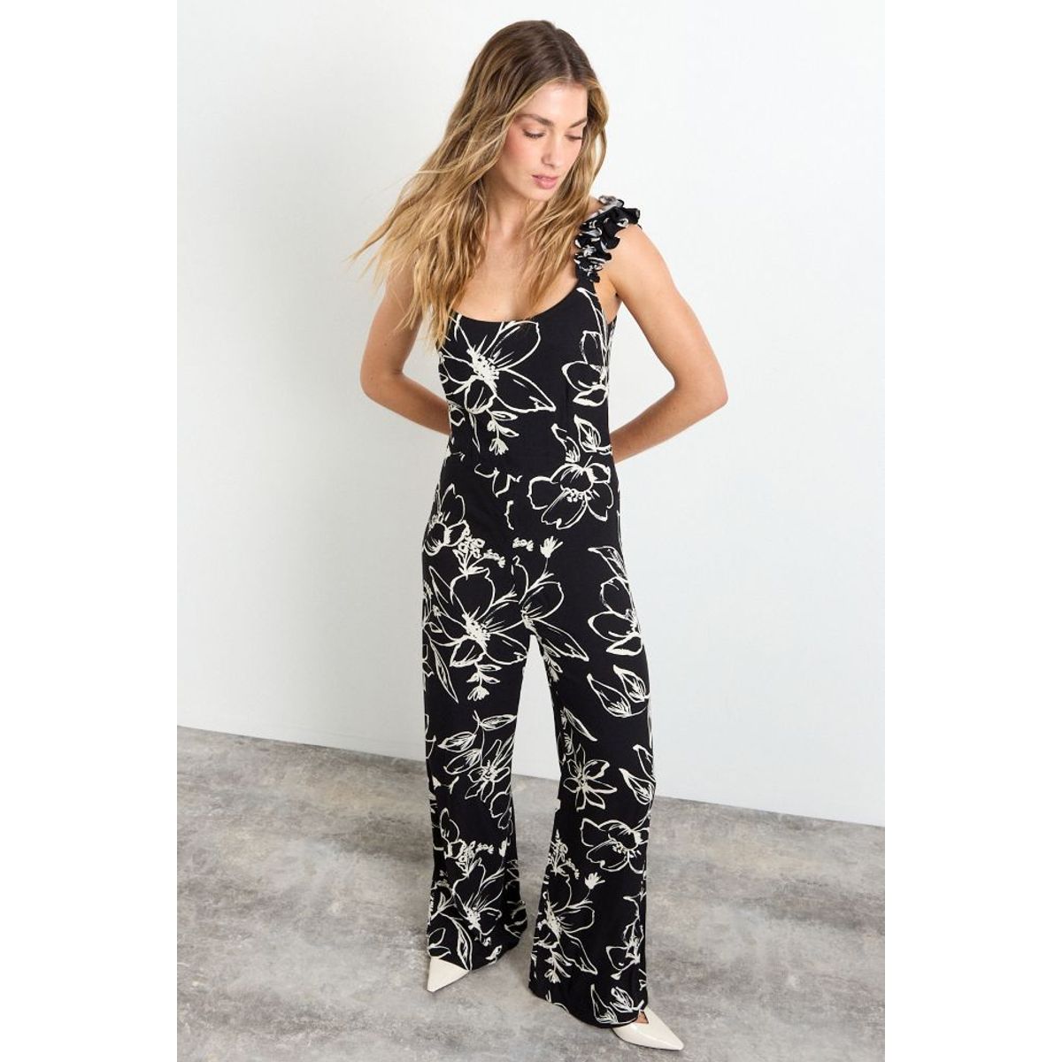 IO - Enterito Fantasia Mujer Negro Io