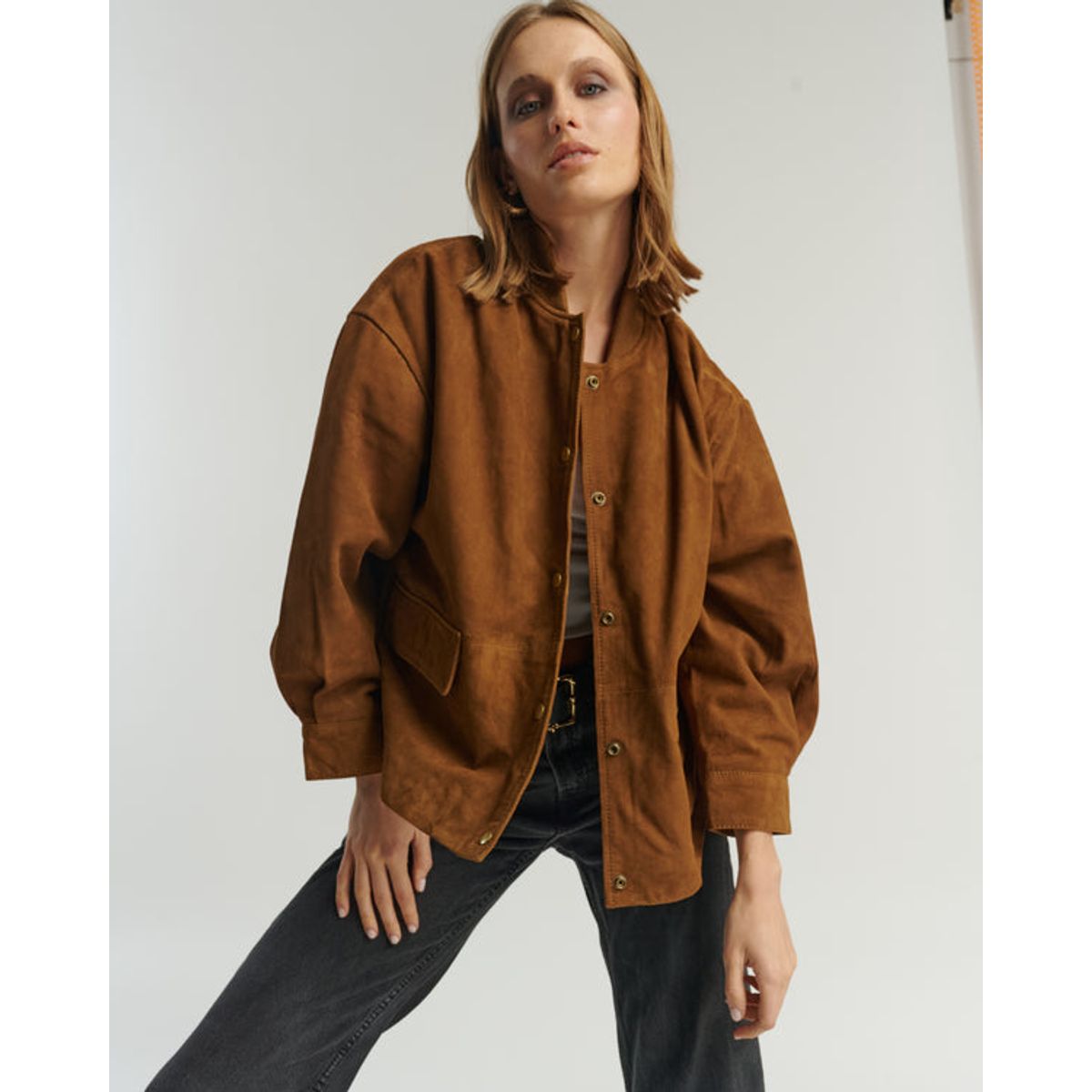 HER - CHAQUETA BOMBER GAMUZA CAMEL
