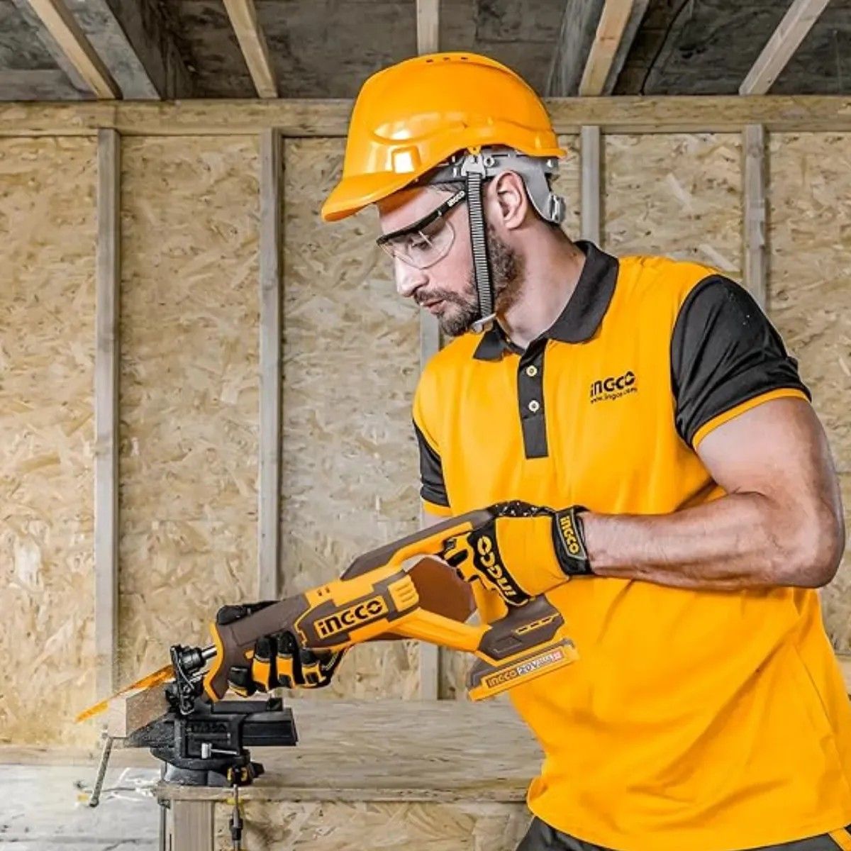 INGCO - Sierra Sable Bl Ingco Industrial Inalambrica 20v