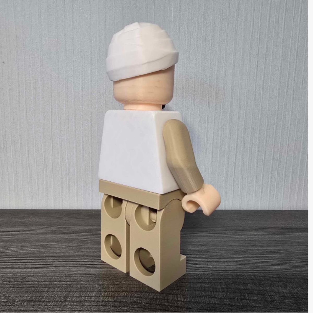 GENERICO - Sallah Indiana Jones - Figura decorativa