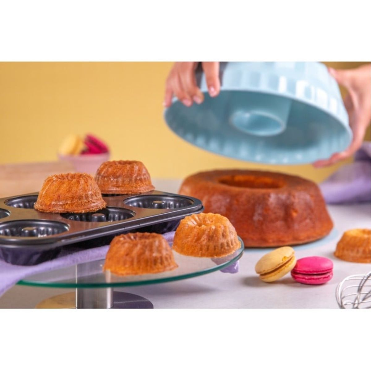 ROICHEN - Molde 6 Bundts 27x18cm Negro Acero Magnolia Roichen