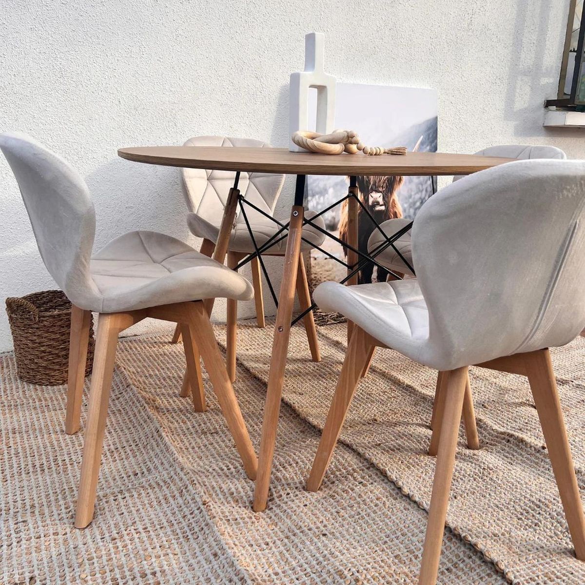 PANDALINO - Comedor Mesa Shanna 80cm + 4 Sillones Rubik Beige Velvet