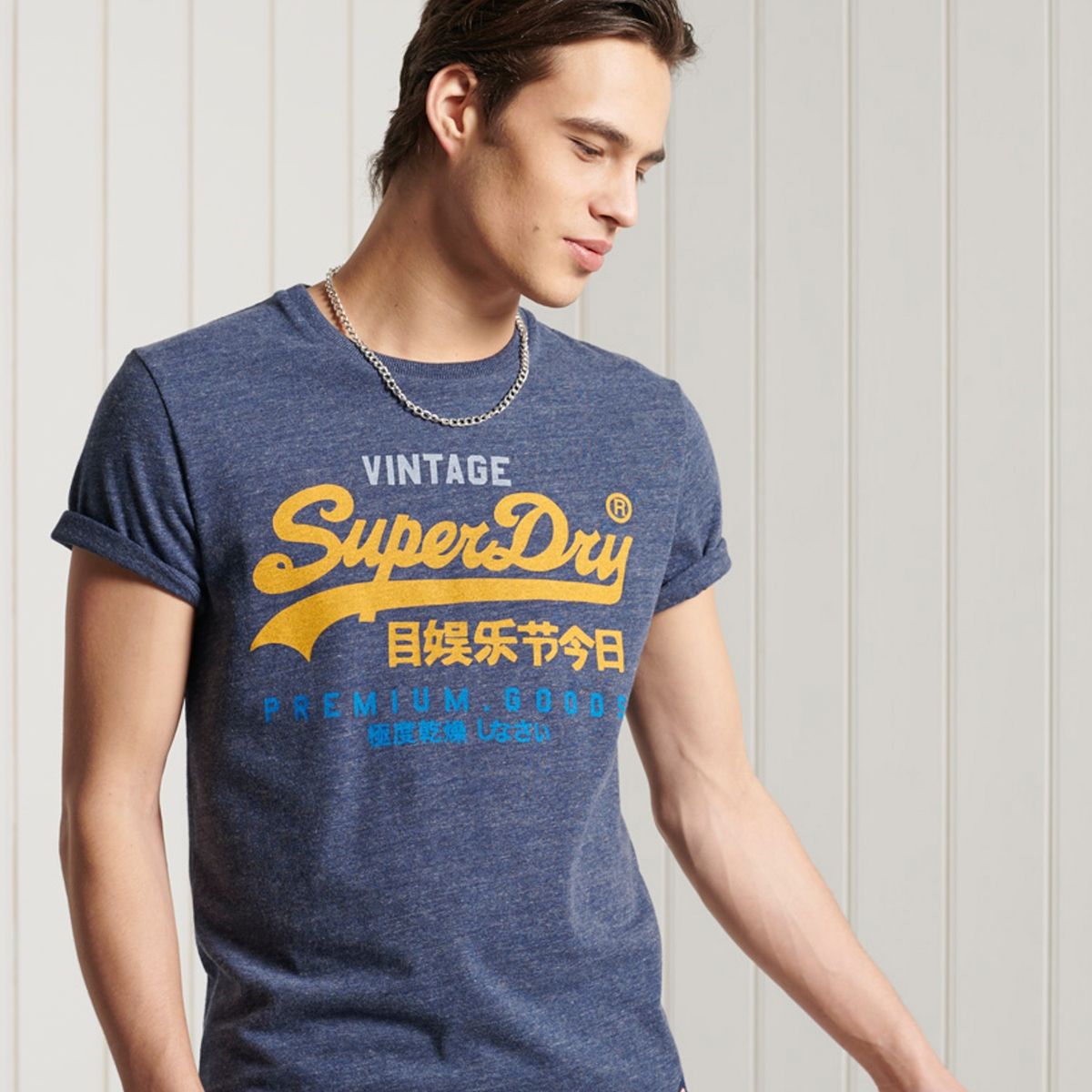 SUPERDRY - Polera Con Vintage Logo Pasteline Hombre
