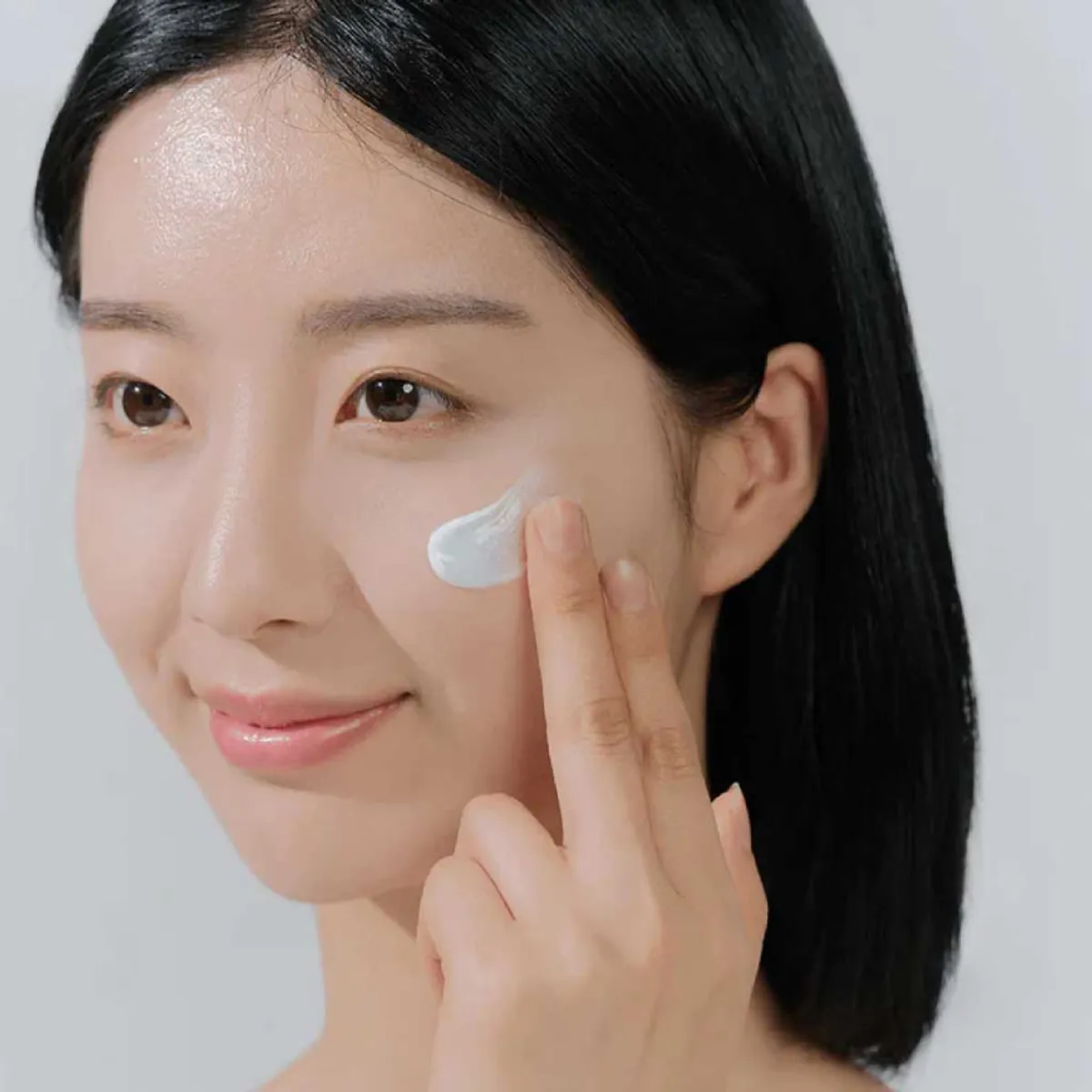 SKIN1004 - Protector Solar Hidratante en Sérum - Coreano