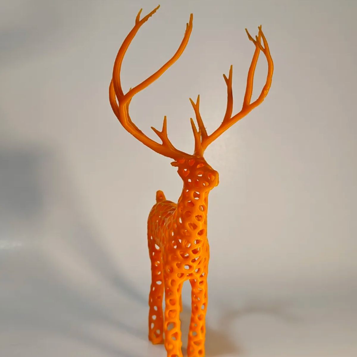 GENERICO - Adorno navidad - Reno voronoi