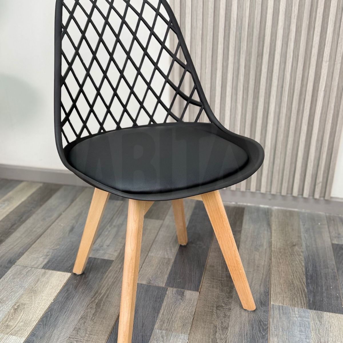 HABITA2 CHILE - Silla de comedor acolchada Tulip Mesh