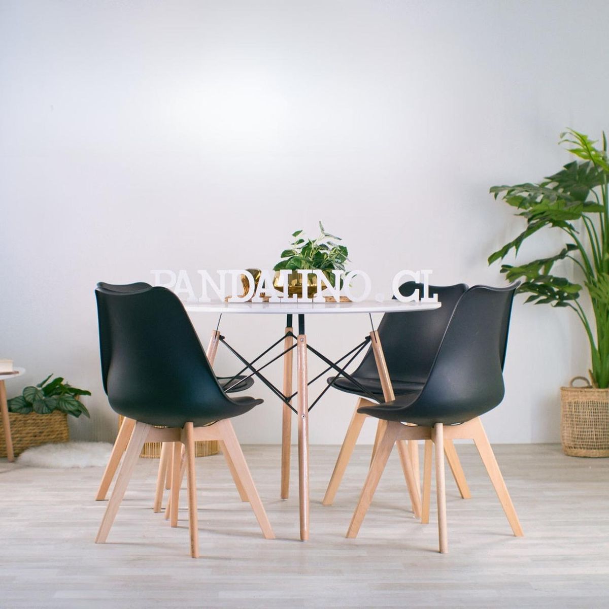 PANDALINO - Comedor Mesa Redonda Estela Blanca 80cm + 4 Sillas Tulip Negro