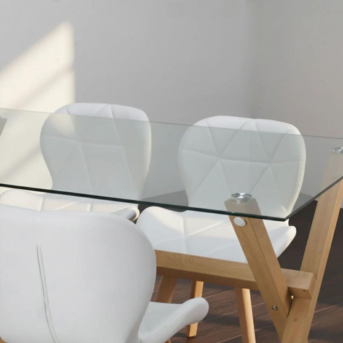 PANDALINO - Comedor Moderno Mesa Xinia 130x80 + 4 Sillones Rubik Blanco