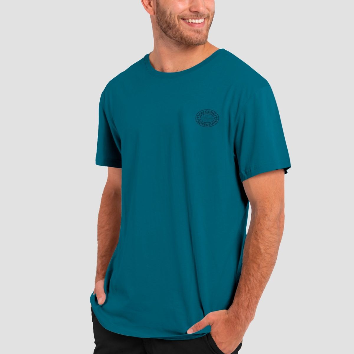 FALCONE - Polera Orgánica Company Of Adventure V2 Hombre Falcone