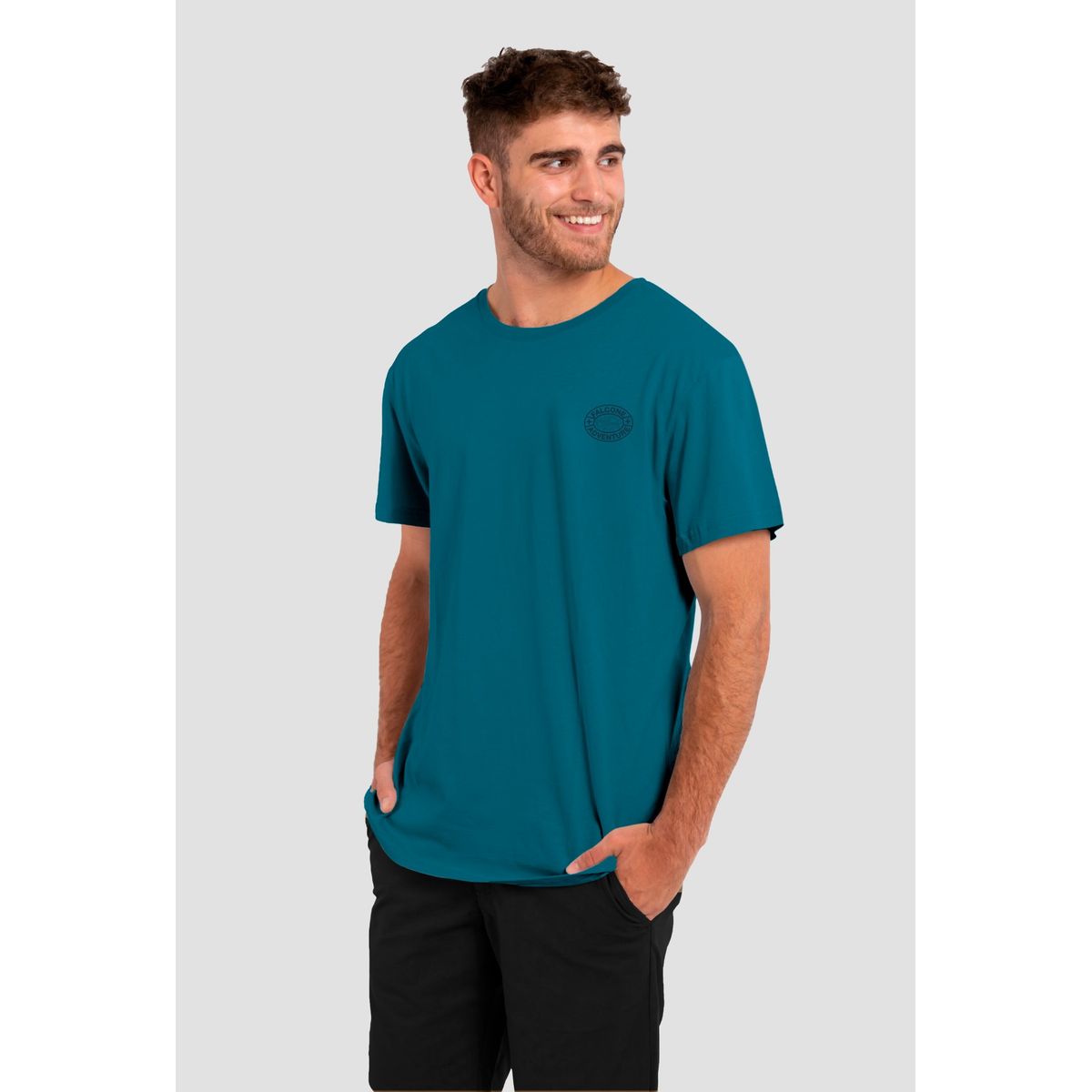 FALCONE - Polera Orgánica Company Of Adventure V2 Hombre Falcone