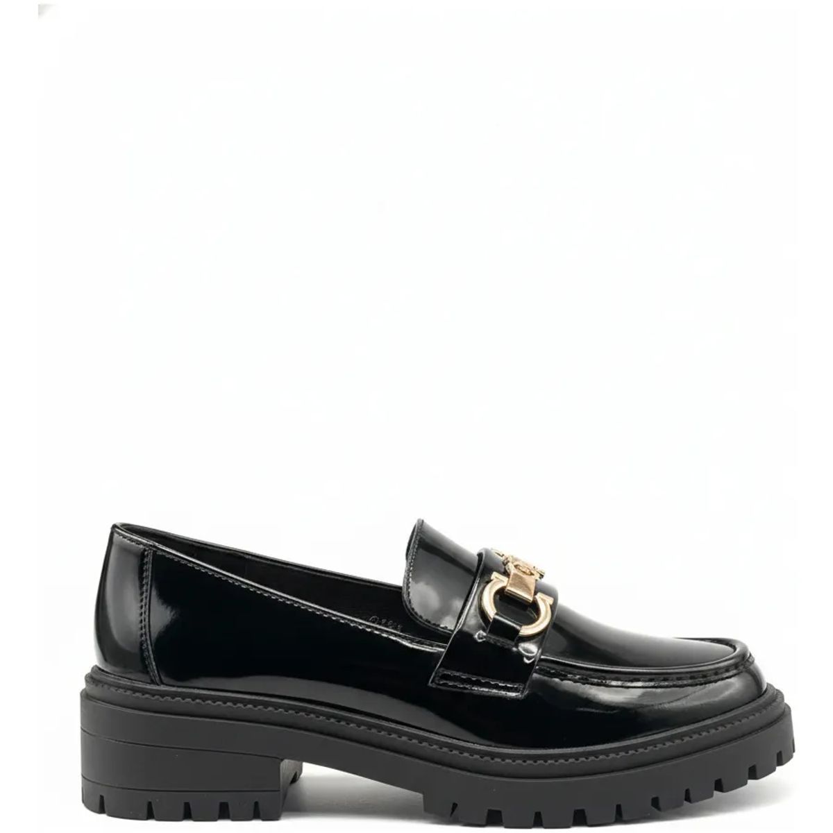 BOVINITA - Mocasín Mujer Charol Plataforma Negro Cadena Dorada Chunky