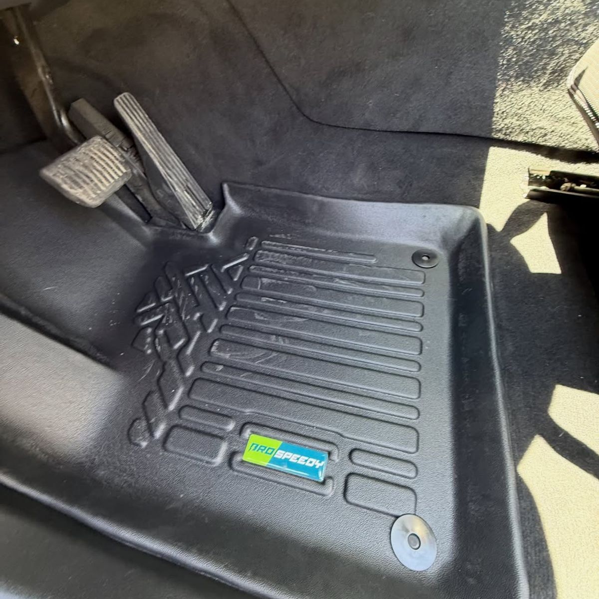 GENERICO - PISOS CALCE PERFECTO PROSPEEDY VOLVO XC60 2018-2024 3PIEZAS