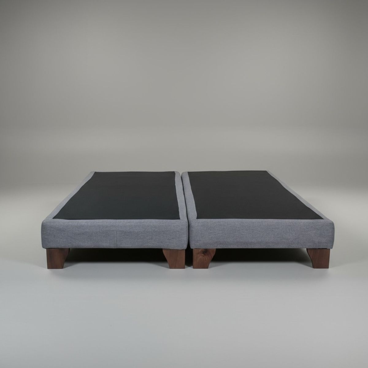 BLOCCARE - Base de Cama Full Dividida Box 13 cm L190 (Gris)- Con Pata de Madera 11 cm (Con Refuerzo)