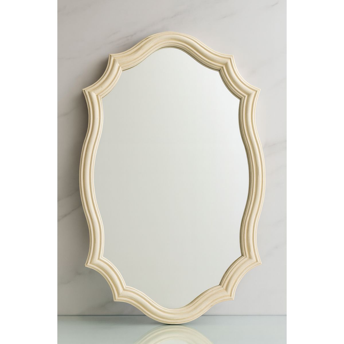 GENERICO - Espejo Ovalado Decorativo con Marco Tallado