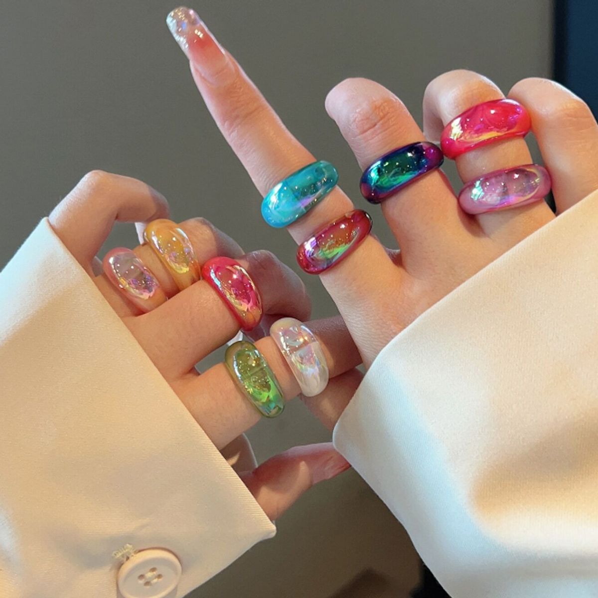 KIRAMA CLOTHING STORE - Anillos de Resina con Glitter