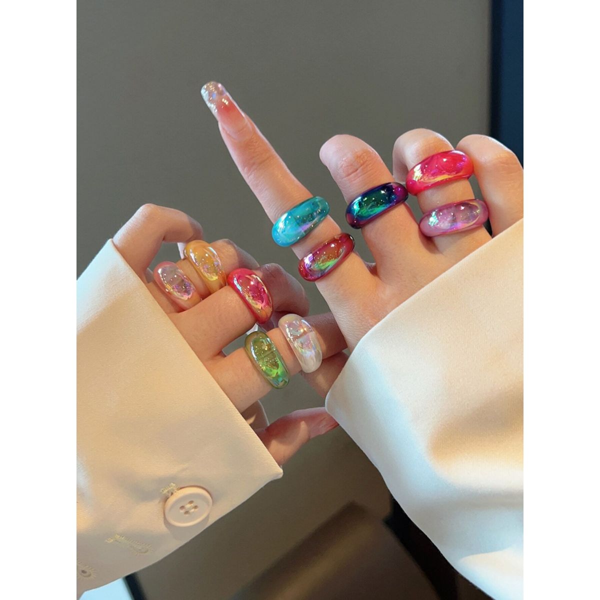 KIRAMA CLOTHING STORE - Anillos de Resina con Glitter