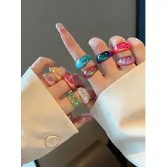 KIRAMA CLOTHING STORE - Anillos de Resina con Glitter