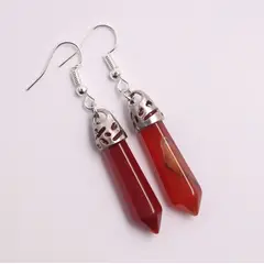 KIRAMA CLOTHING STORE - Pendientes Largos con Piedra Facetada