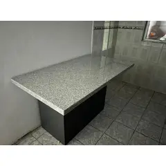 VESTO - Mueble Tipo Isla con Cubierta de Granito o Cuarzo