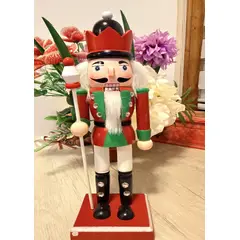 GENERICO - CASCANUECES NAVIDAD 25 CM MADERA -BACULO