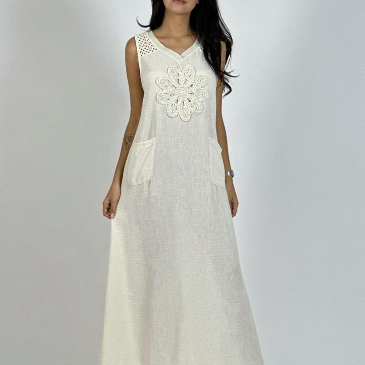 ENIGMATICA BOUTIQUE - Vestido Lino Hombros Tejidos Flor