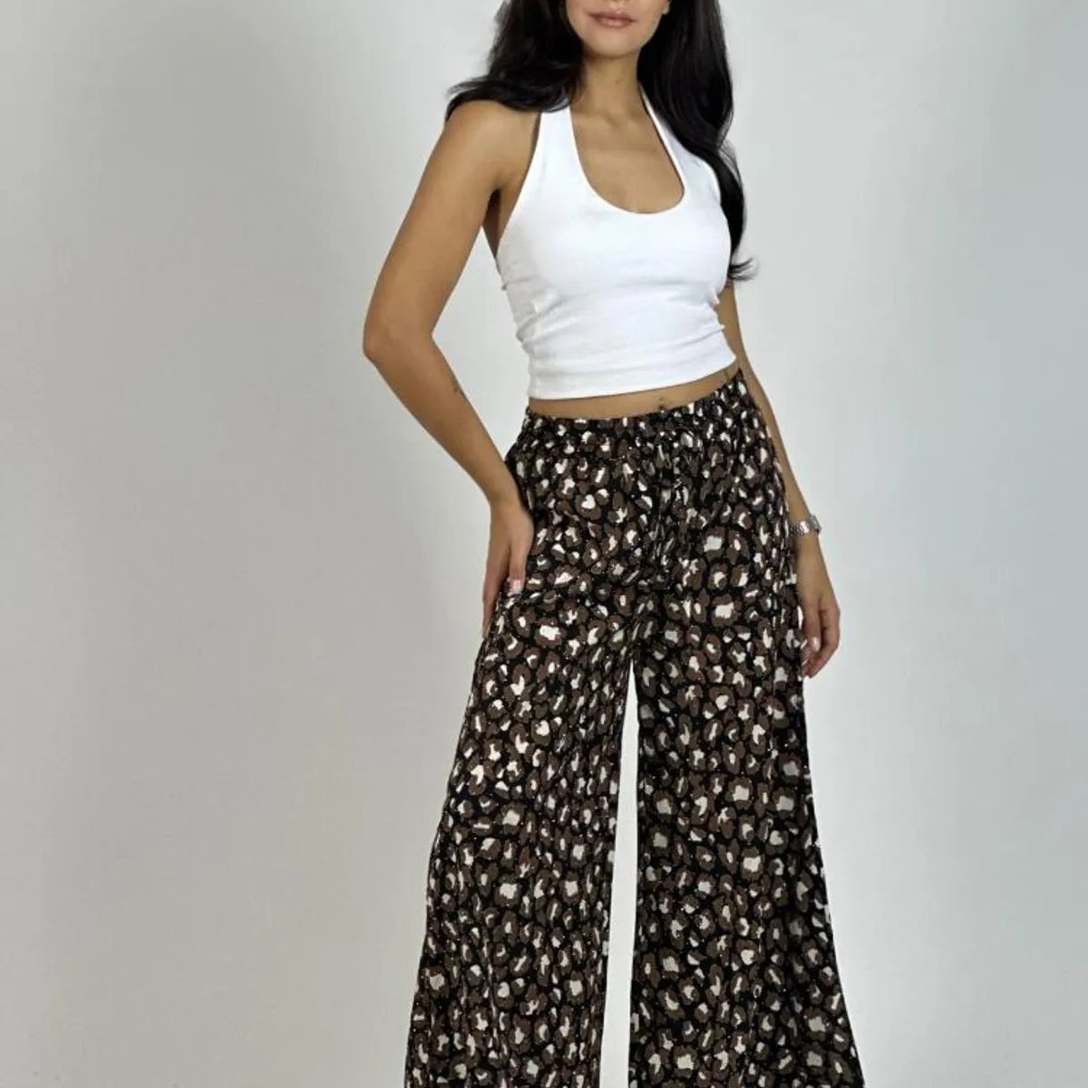 ENIGMATICA BOUTIQUE - Palazzo Satín Estampado Print