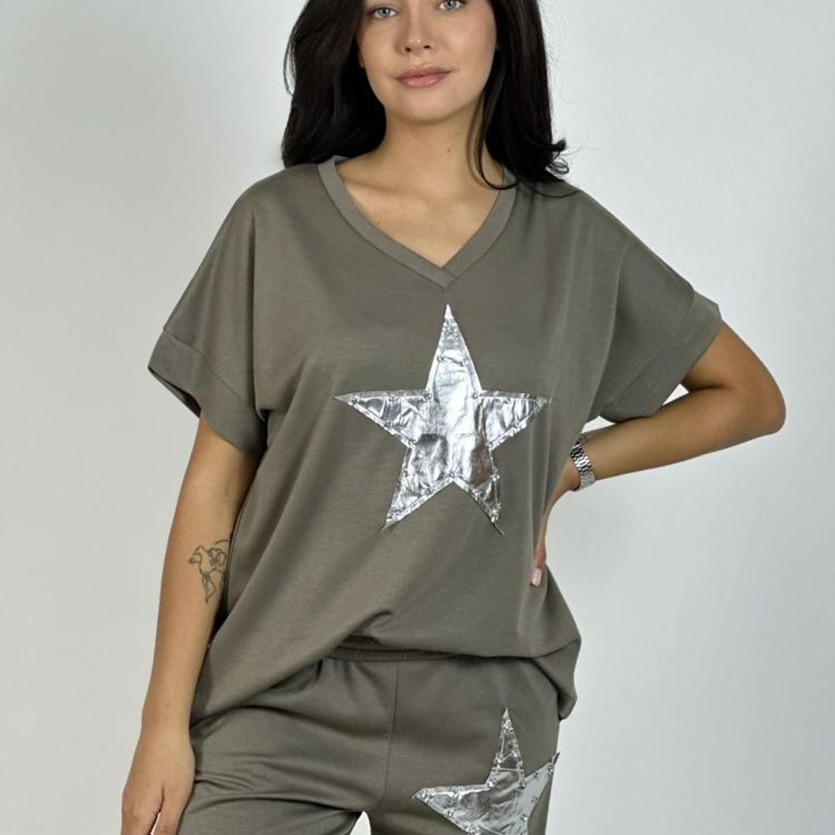 ENIGMATICA BOUTIQUE - Polera de Algodón Con Estrella