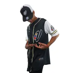 TRIPLE PLAY - Polera de beisbol con botones V Tricolor Venezuela Black