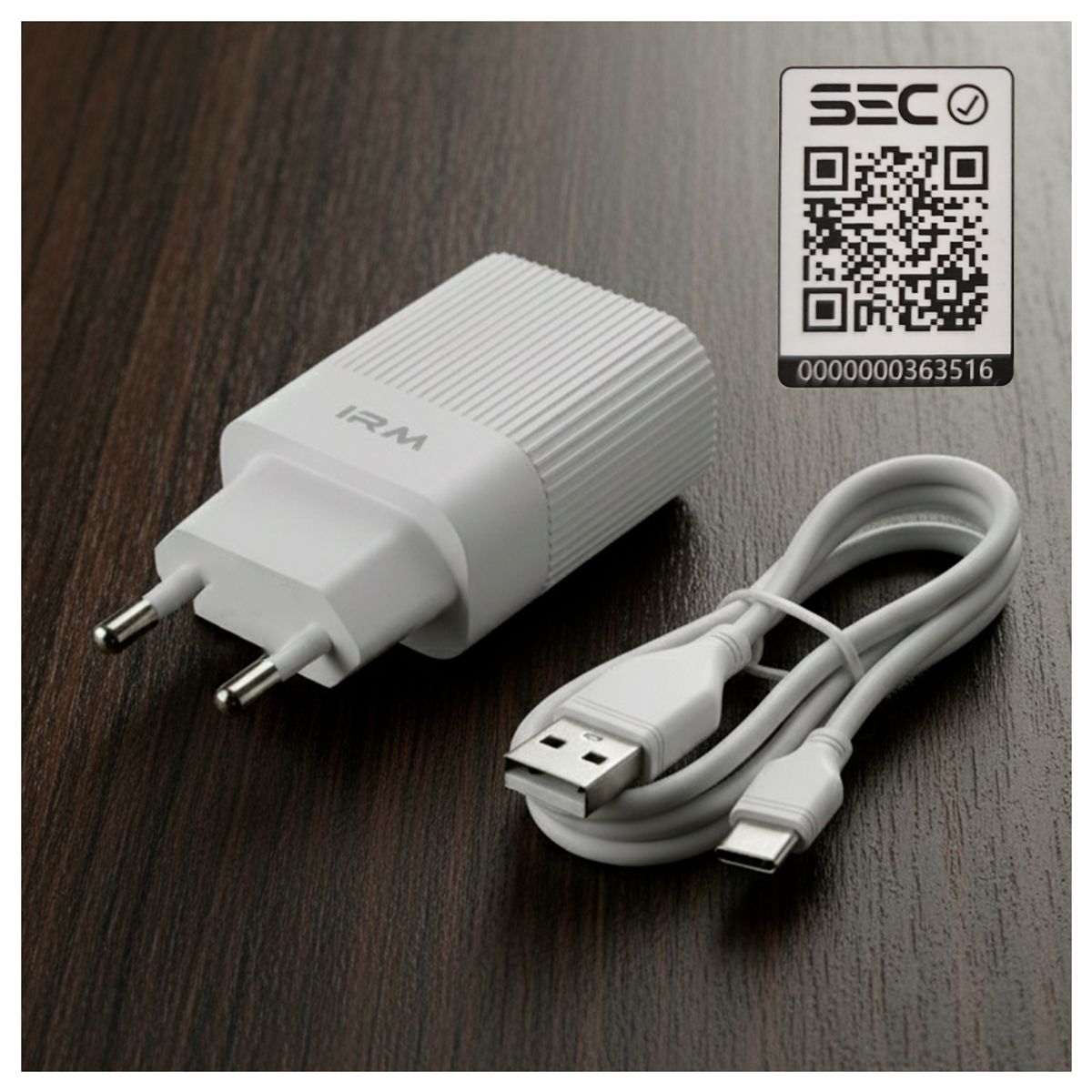 IRM - Cargador Rapido Doble Puerto Usb Con Cable Usb-c Certificado SEC Blanco