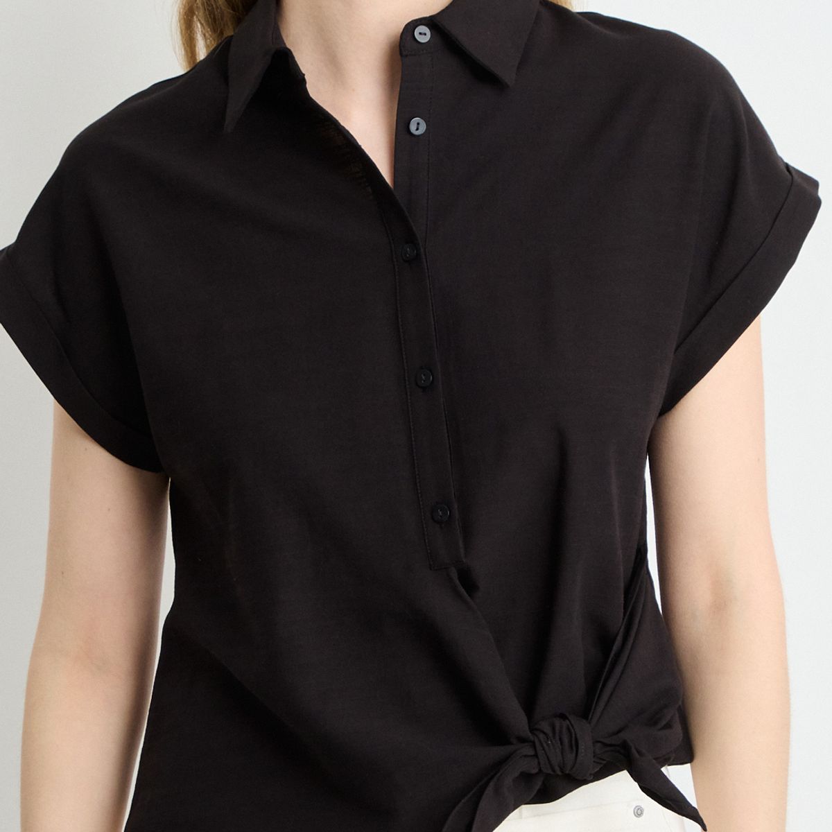 IO - Blusas Manga Corta Mujer Negro Io