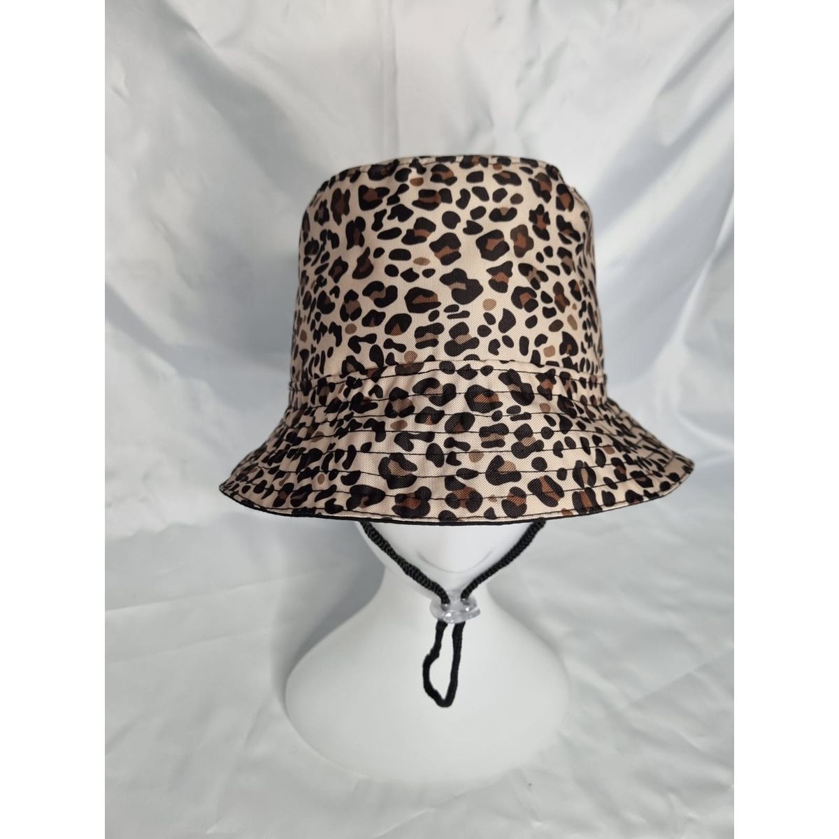 EL ESPACIO DE TOMMY - Gorro infantil Bucket Hat animal print cafe negro