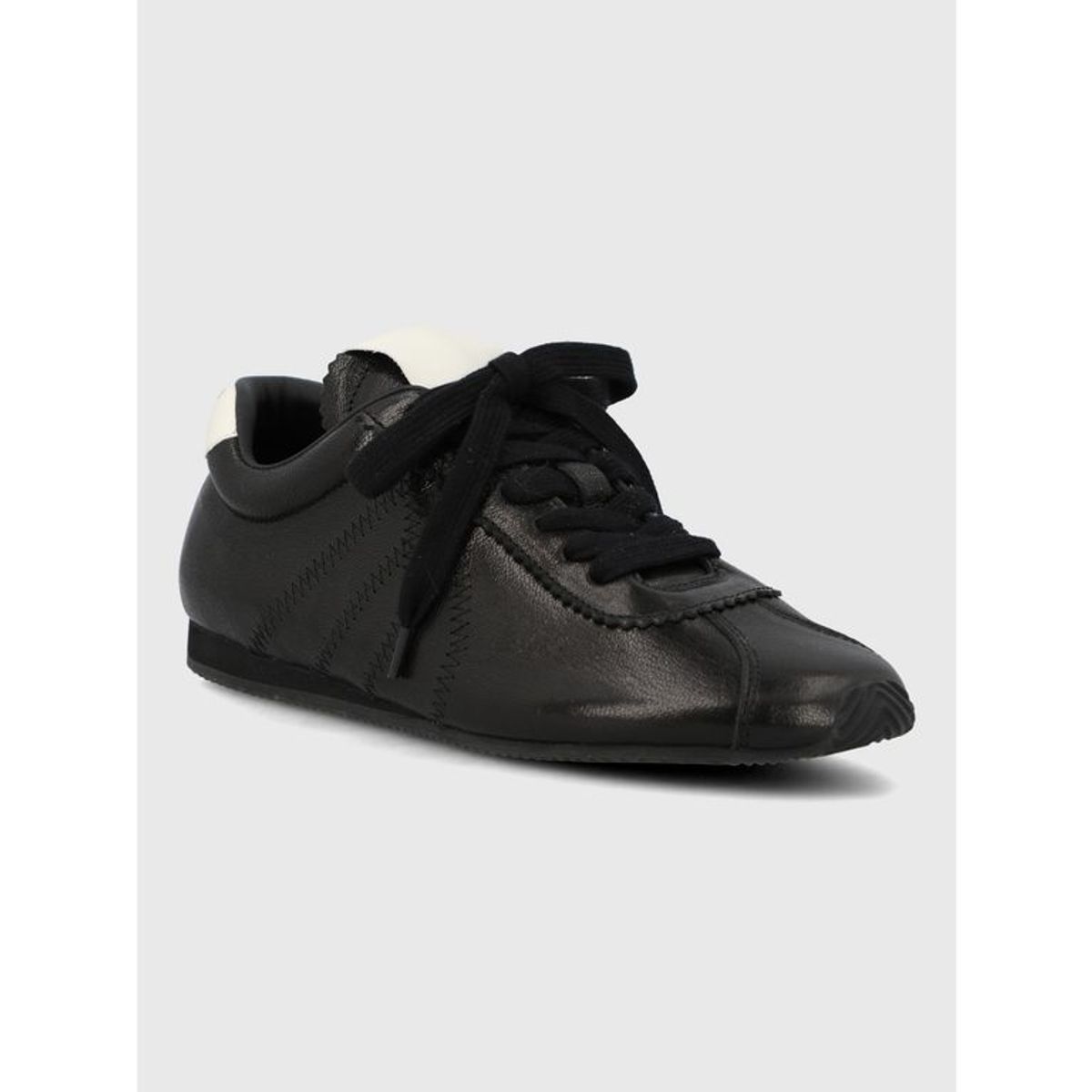 HUSH PUPPIES - Zapatilla Cuero Mujer Bonik Negro HUSH PUPPIES