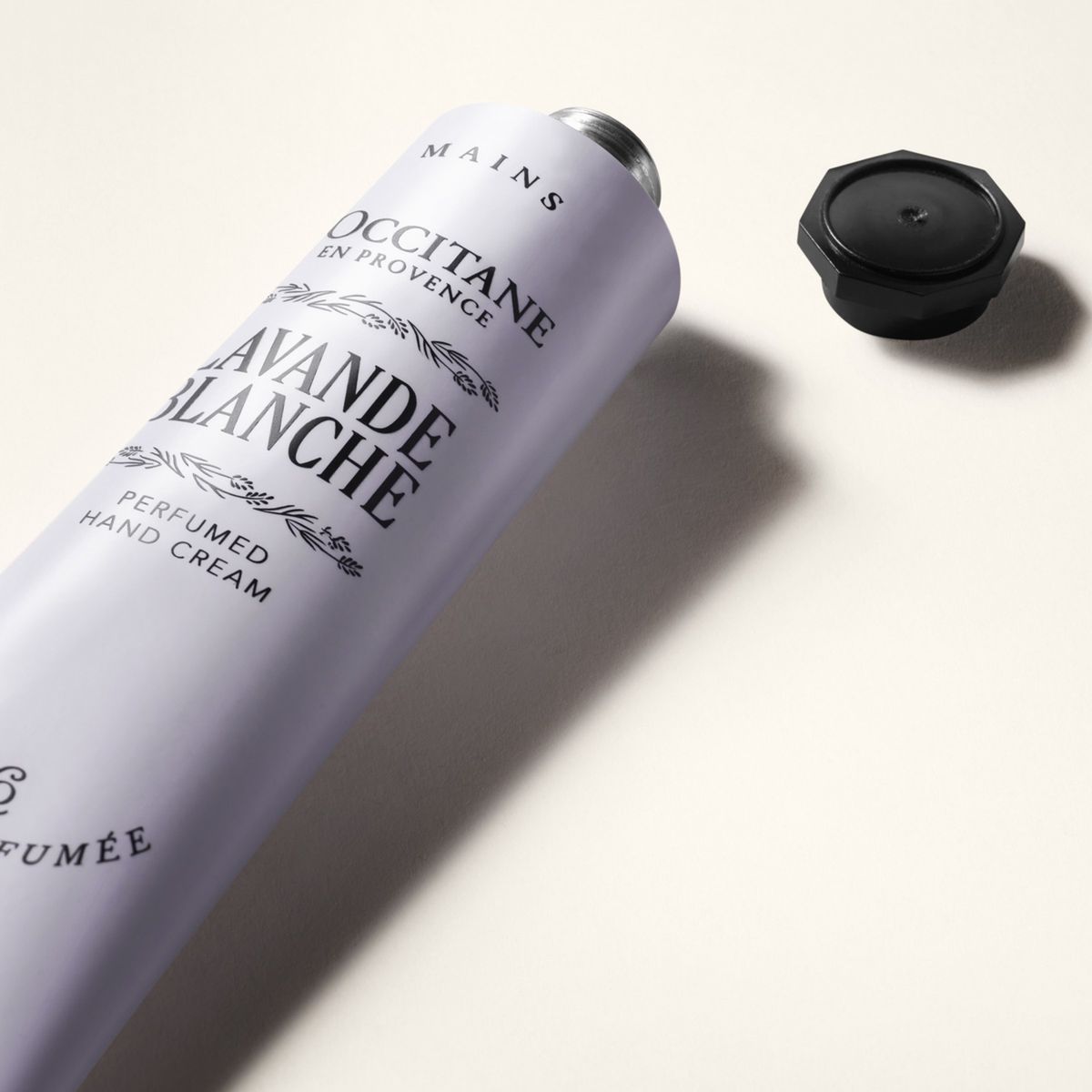 LOCCITANE - Crema De Manos Lavande Blanche 75 ml LOCCITANE