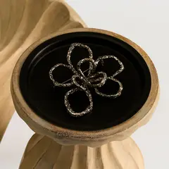 LOUNGE - Prendedor Fiesta Flor