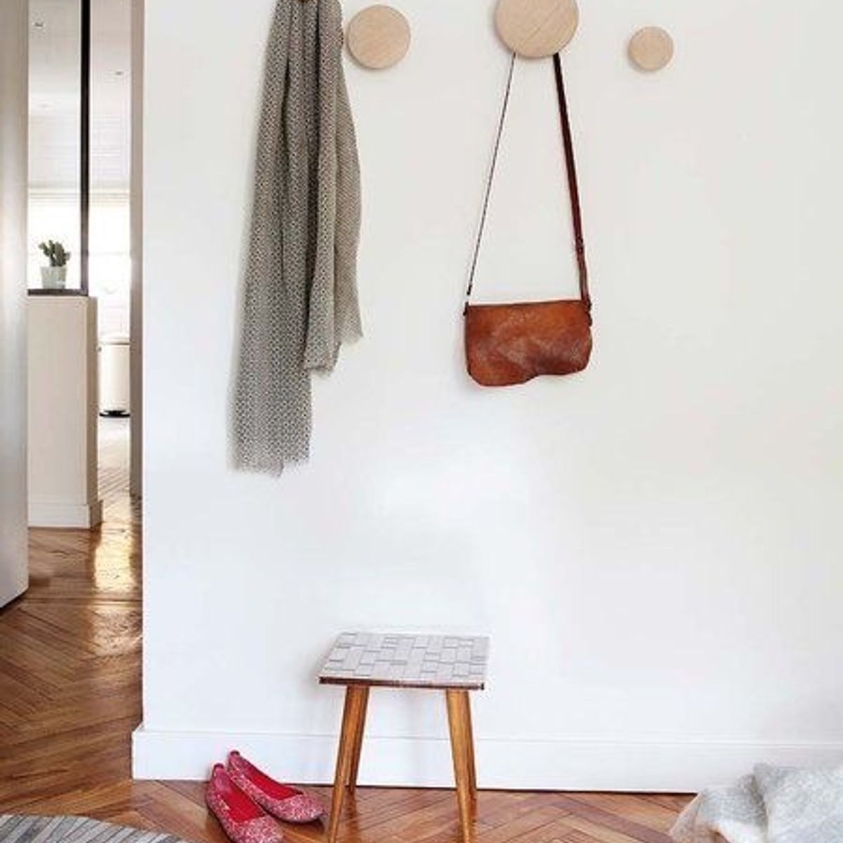 GENERICO - perchero de madera redondas