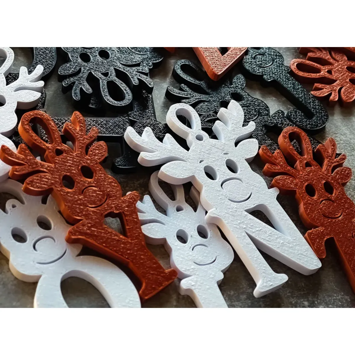 GENERICO - Adornos navideños Abecedario - Diseño Alce letras A-Z