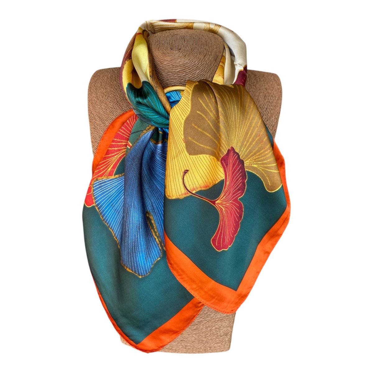 MAXO - Pañuelo de Seda de Sarga Mujer 70x70 MAXÓ Grace