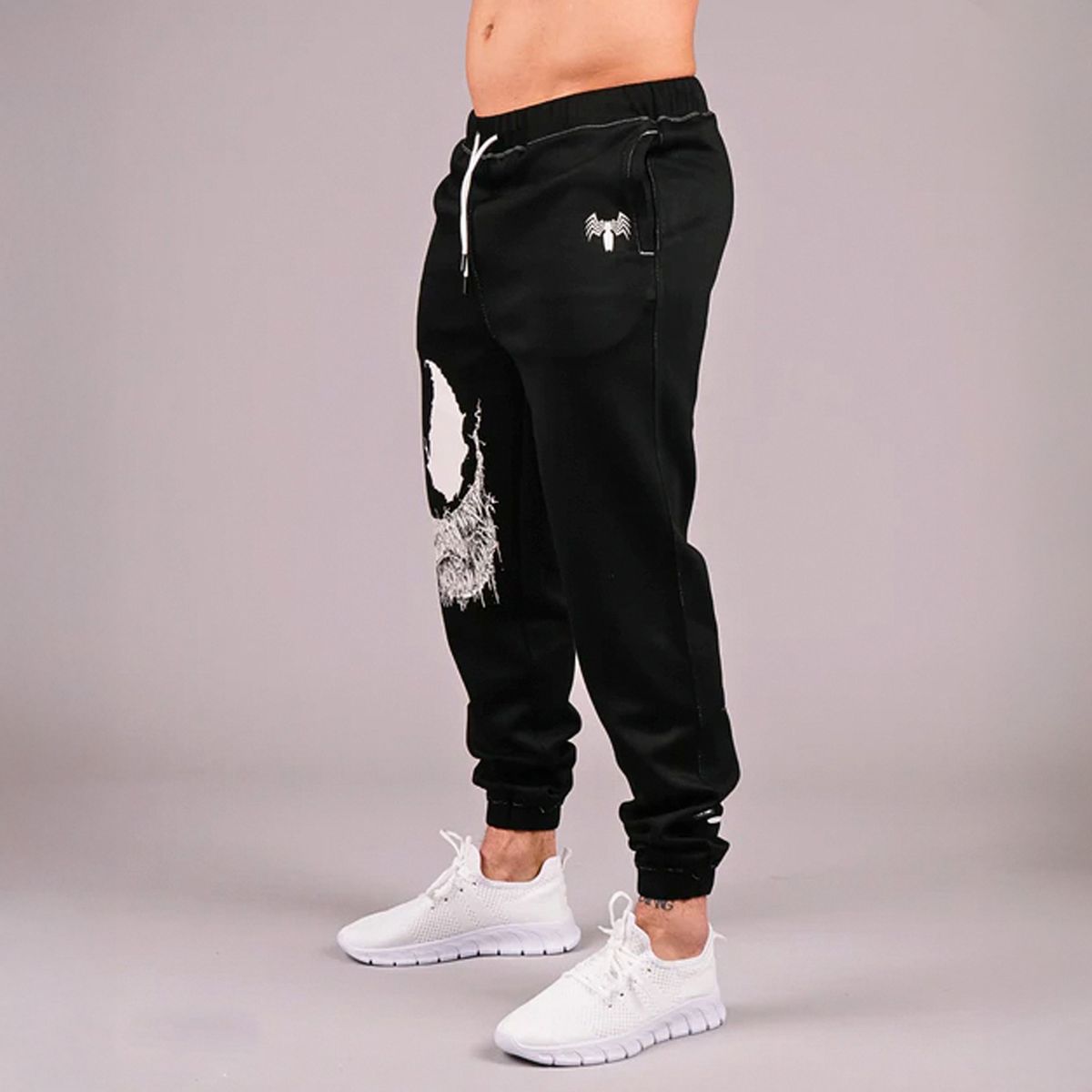 ADEMAN - Pantalon jogger black - venom