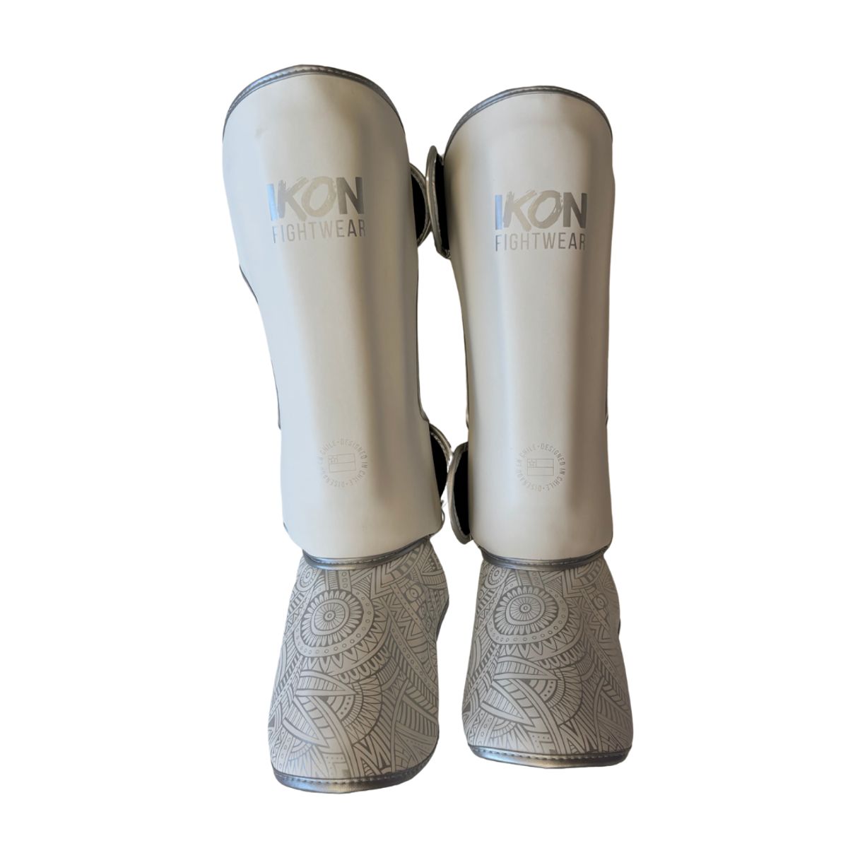 IKON - Canilleras Kickboxing Blancas Ikon Fightwear