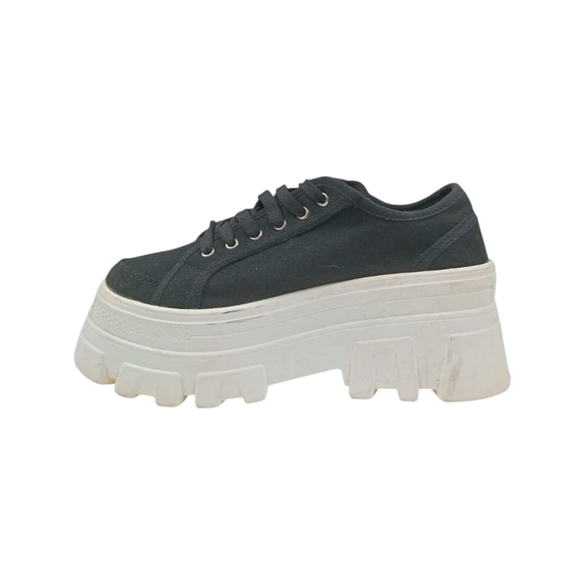 HERIEL - Zapatilla Negra Plataforma Mujer